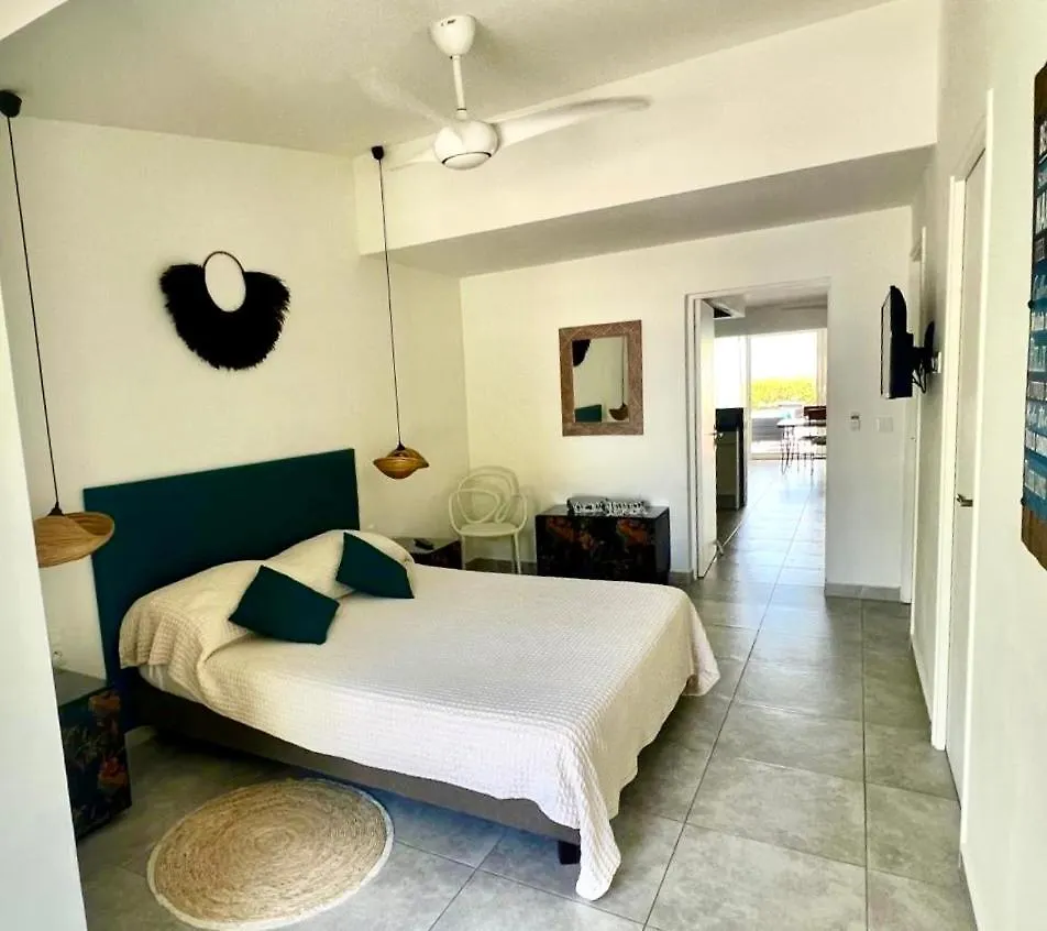 Apartment Superbe T2 Sole E Mare Nbbc Sur La Plage De Baie Nettle Sandy Ground